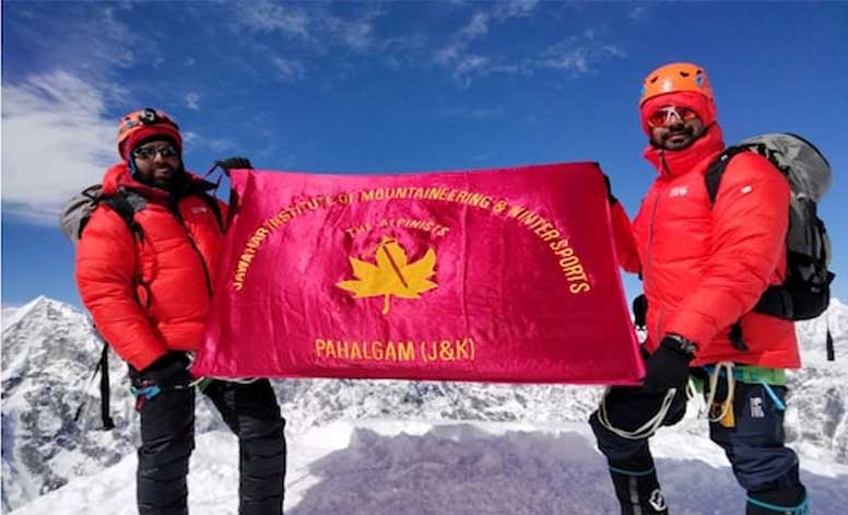 Two Kashmiri Men Create History by Scaling Mount Everest for First Time