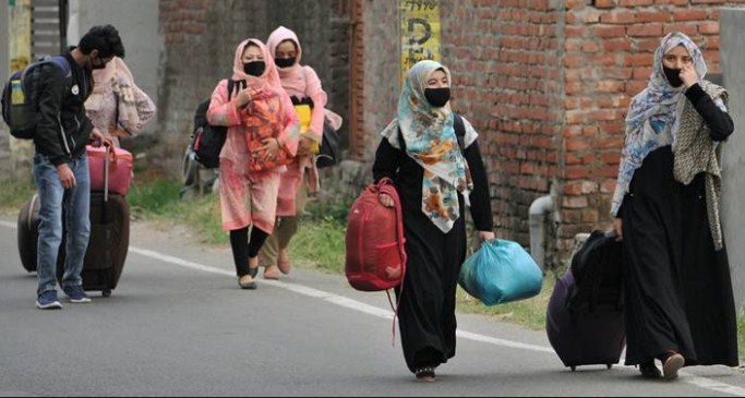 7 more fall victim to covid-19 in J&K, toll 1598