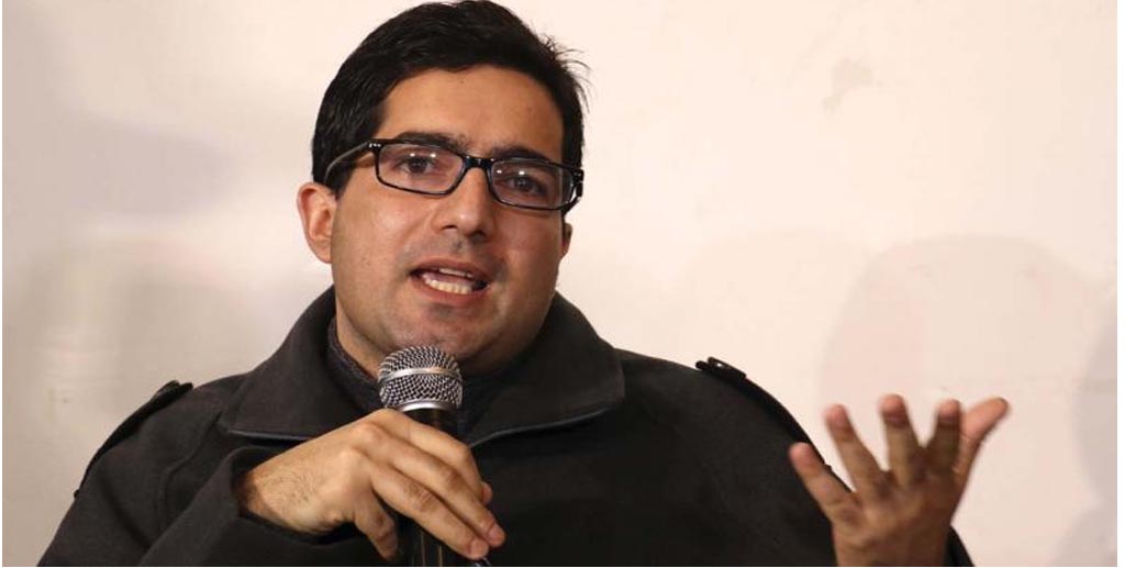 Former bureaucrat Shah Faesal moves Delhi High Court challenging his detention at IGI Airport