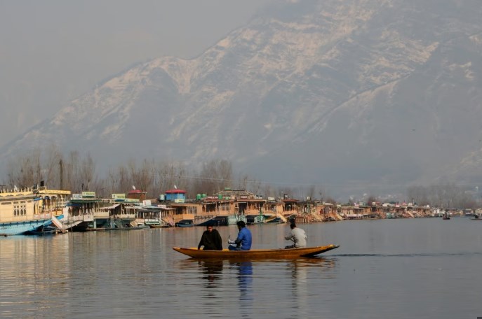 Generally dry weather to Prevail in J&K Till February 26