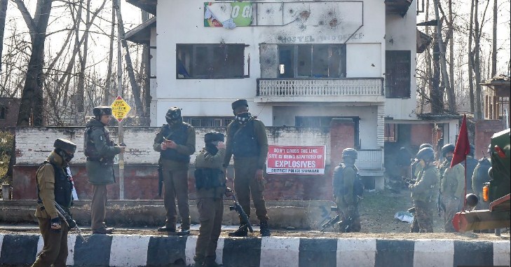 Srinagar encounter: Police says investigation revealed links of trio with militants