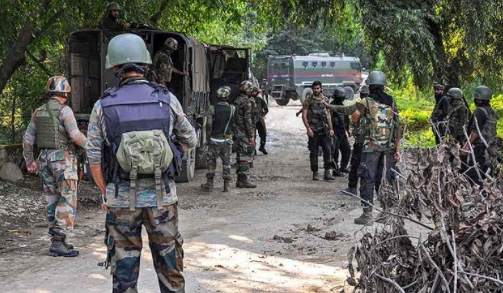 Ganderbal police arrests terrorist associate
