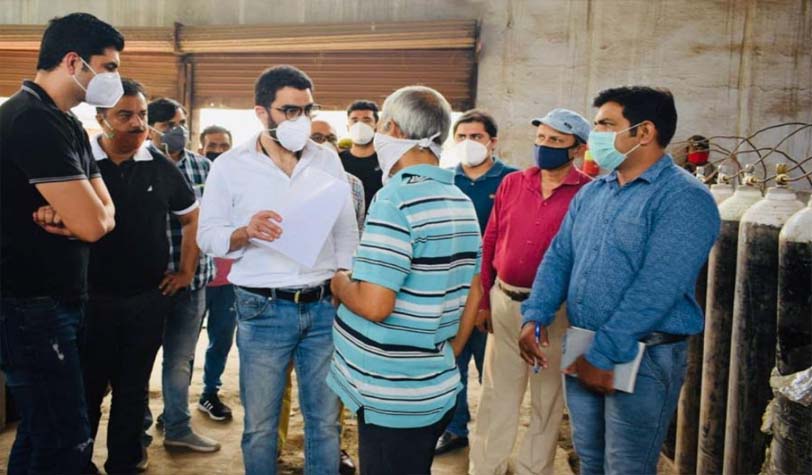 CEO ERA conducts extensive inspections of medical Oxygen supplying installations in Jammu