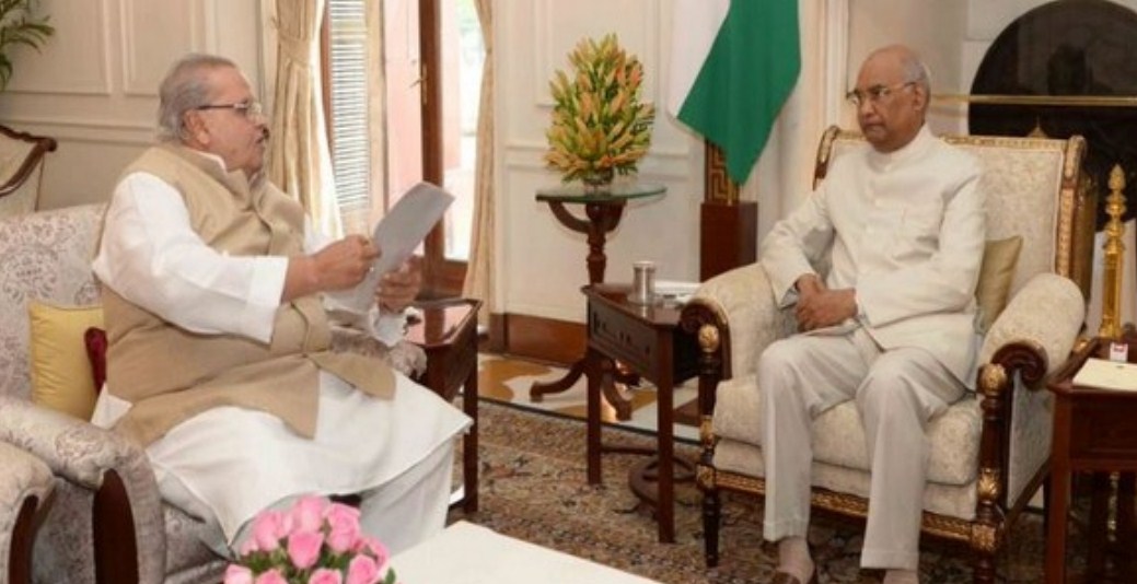 JK Guv Malik calls on President Kovind   
