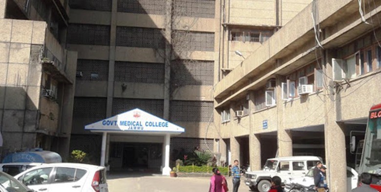 Principal GMC Jammu discusses Covid situation with MSs of Associated Hospitals