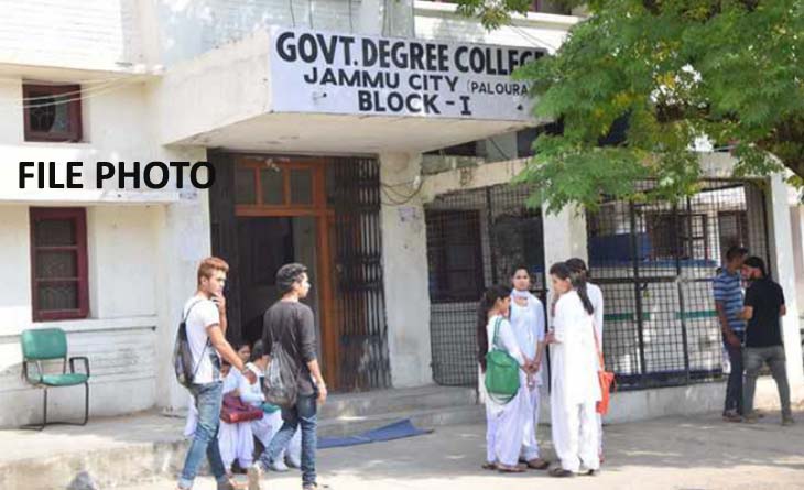 GDC PALOURA ORGANISES INTER-COLLEGE POSTER MAKING COMPETITION