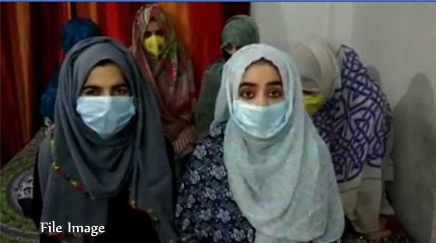 Lockdown: Students from J&K stuck in MP wait for return home