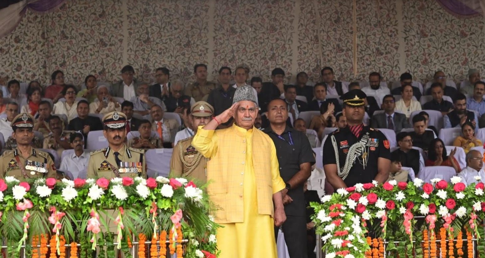 Lt Governor Manoj Sinha hoists National Flag and Addressed the People on the 78th Independence Day
