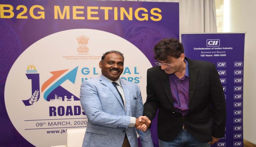 G C Murmu invites Gujarati Businessmen to Invest in J&K inks 35 MoUs worth 2641 Crores