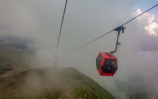 Gondola, other tourist activities normal in Gulmarg: Officials