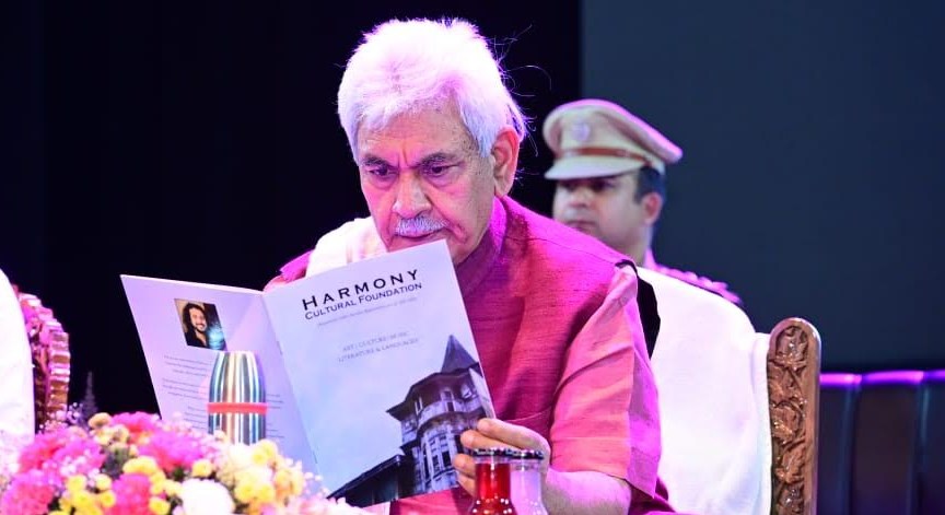 Vibrant art and culture ecosystem are essential ingredients for all round development of a society: LG Sinha