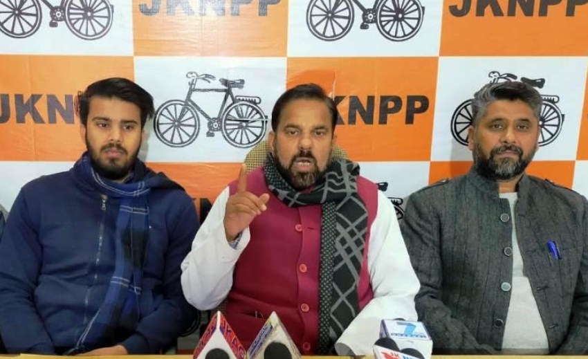 Discrimination against Jammu region crosses all limits in BJP rule: Harsh Dev