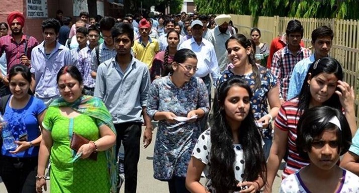 Central government to recruit around 10 lakh people in coming 1.5 years