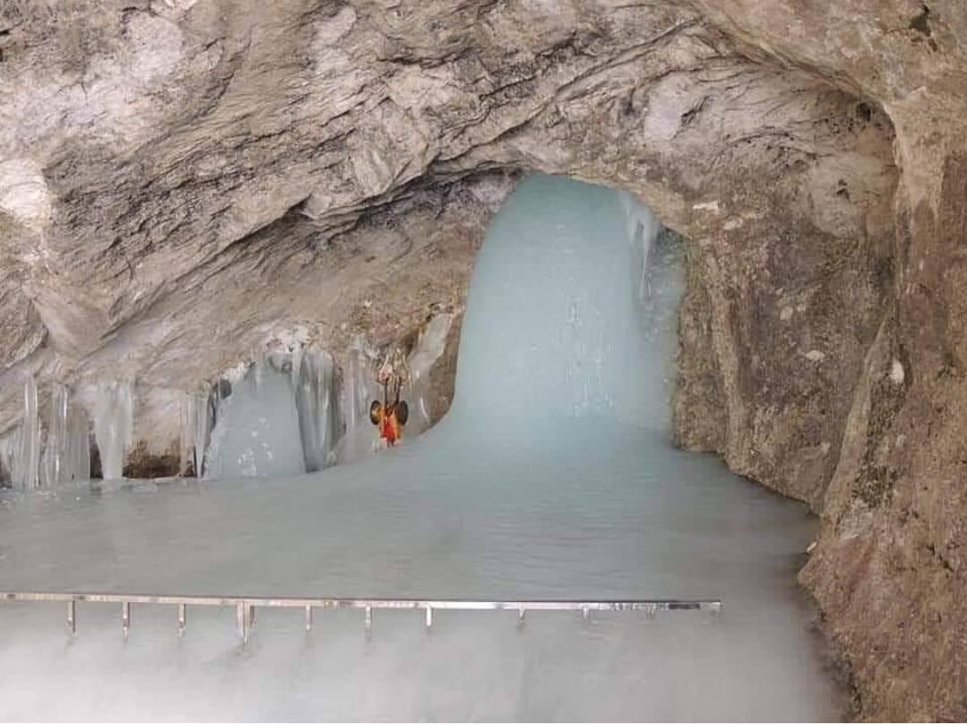 Amarnath Yatra may be reduced to 46 days this year, no seperate Registration for Helicopter flyers 