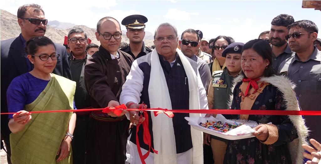 Governor inaugurates Sindhu Darshan Festival in Ladakh 