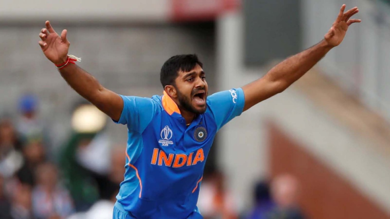 Vijay shankar ruled out of World Cup because of toe injury, Mayank Agarwal likely replacement