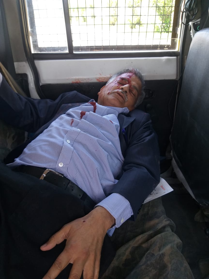 Medical Superintendent Gandhi Nagar hospital injured in Nagrota road mishap