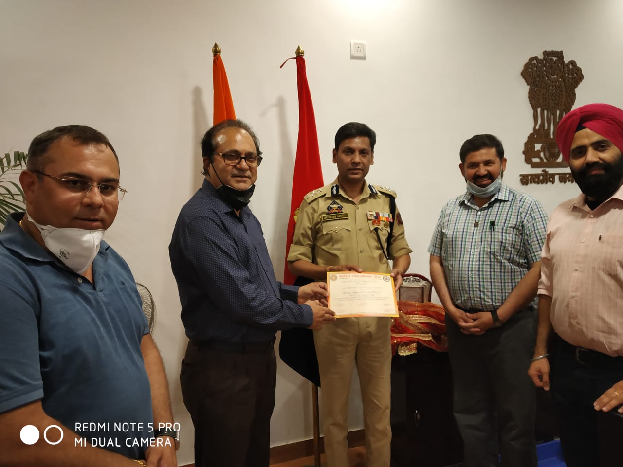 Rotary Club Jammu Tawi Honours IGP Jammu, applauds his role in fight against Covid-19