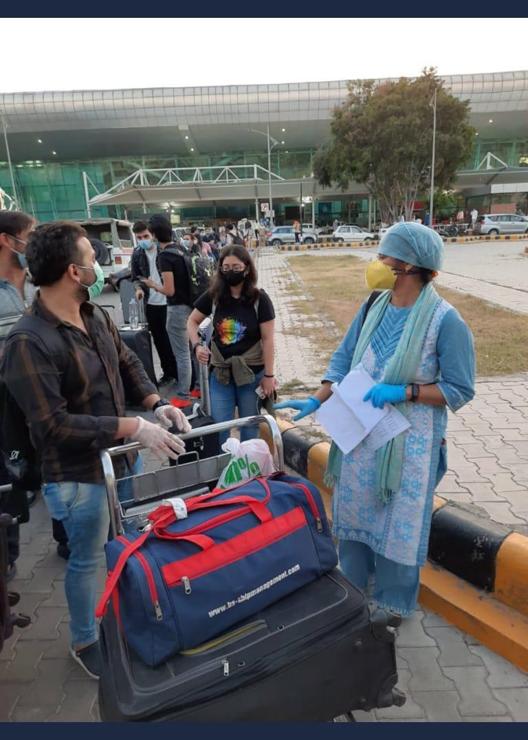 J&K Government bring 28 residents of UT from Birmingham (UK), receives Appreciation