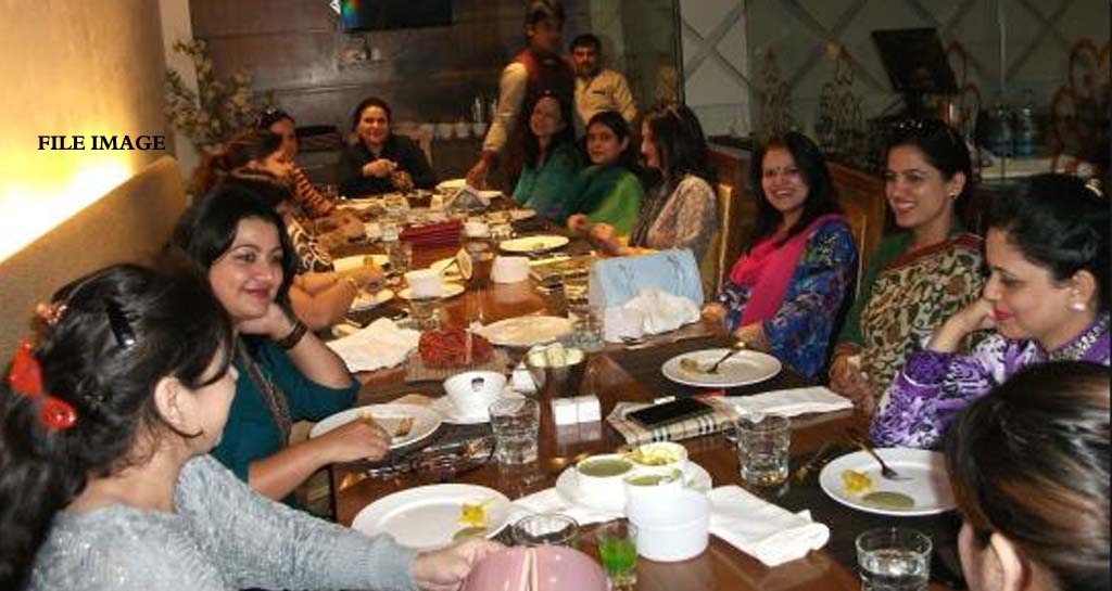J&K Government issues guidelines for Unlock 2, Dining in allowed in Restaurants at 50 % Capacity; Hotels at Full capacity