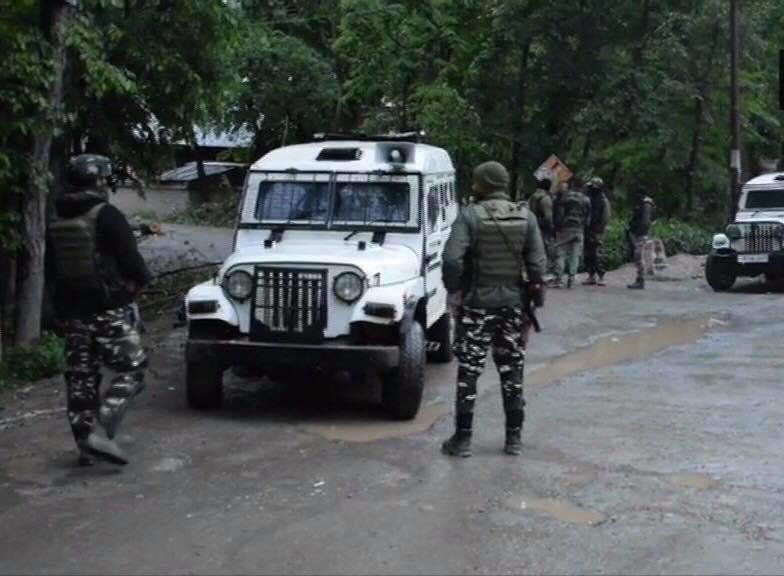 Two terrorists gunned down in a nocturnal encounter in a Pulwama Village