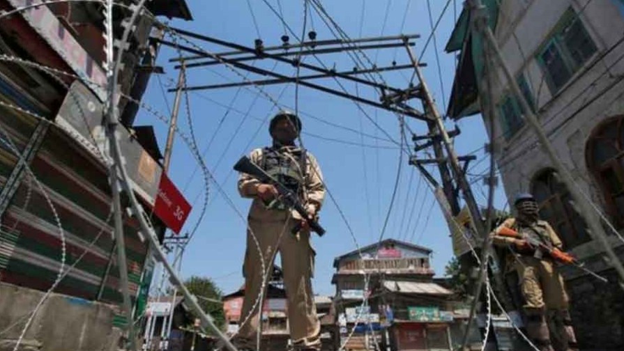 Easing of restrictions will lead to separatist activities in Kashmir, warn intelligence agencies