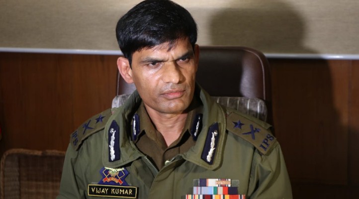 Stone pelting a larger issue than militancy, miscreants to be slapped with PSA: IGP Kashmir