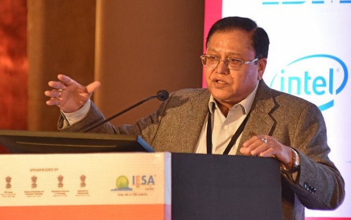 VK Saraswat's 'dirty films' remark evokes sharp reaction in Jammu and Kashmir, KCCI demands his removal