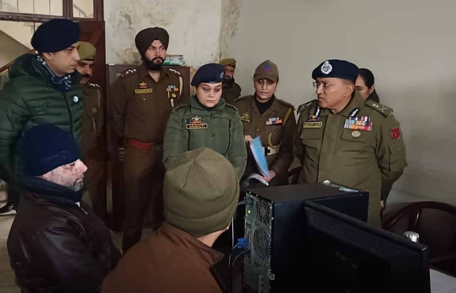 ADGP Jammu Zone inspects Cyber Police Station Jammu