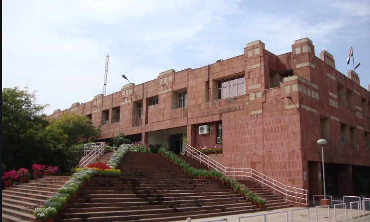 JNU Students' Union hold protests against fee hike   