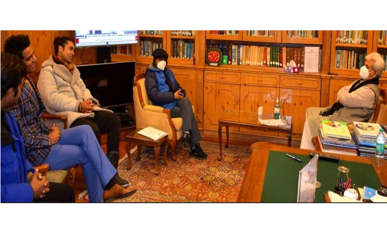 Singer, composer, Jubin Nautiyal calls on Lt Governor; discusses nurturing of JK’s singing talent