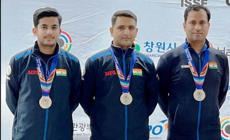 Indian team won silver in Int’l Shooting Sports Federation held at Korea