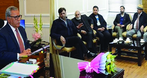 Farooq Khan meets 300 people at Weekly Public meeting