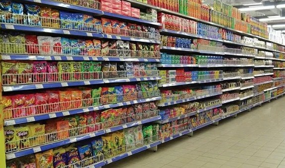 Srinagar administration designates 23 departmental stores for home-delivering groceries to residents