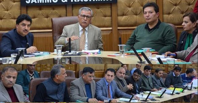 Advisor Khan calls for making Cooperatives leading service provider