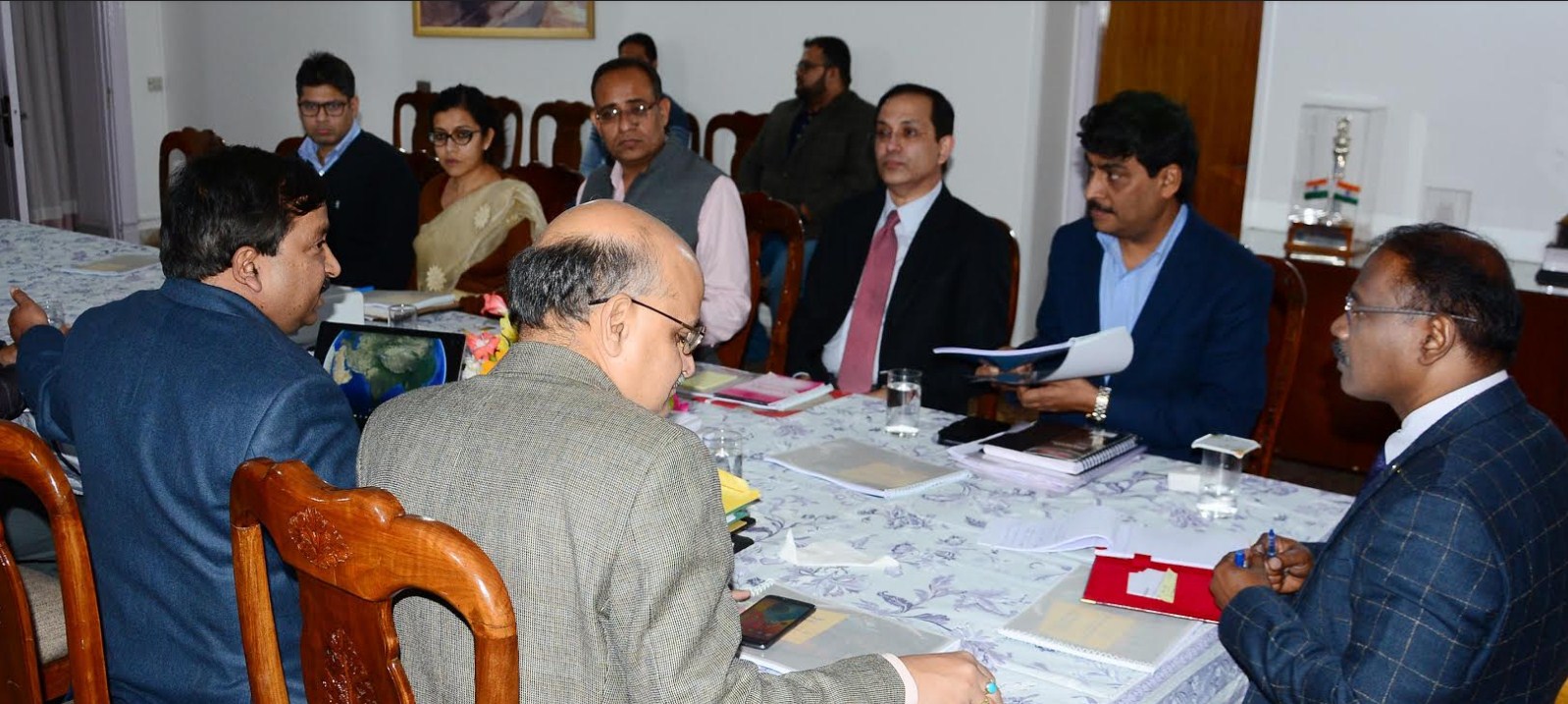 Lt. Governor reviews proposed Jammu & Srinagar Metro project, Light Rail Projects
