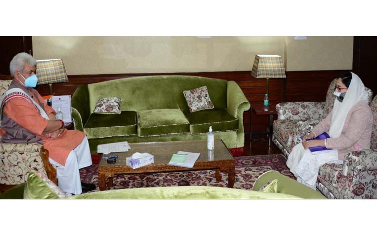 Dr. Darakhshan Andrabi calls on Lt Governor