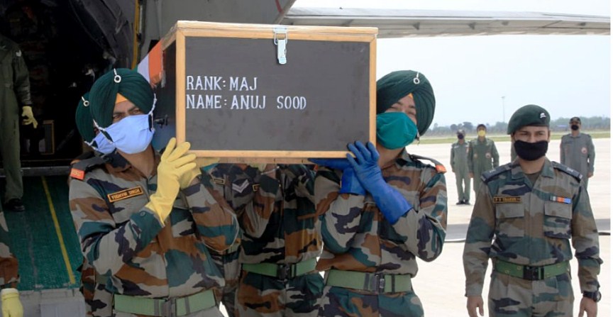 Major Anuj Sood martyred in Handwara encounter cremated in Chandigarh
