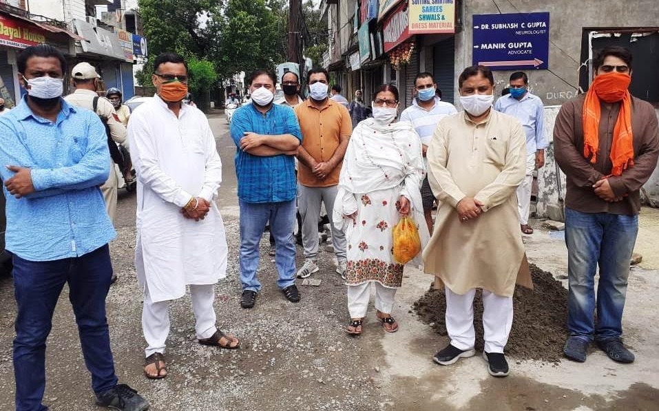 Wearing Face Masks In Srinagar Mandatory From May 1