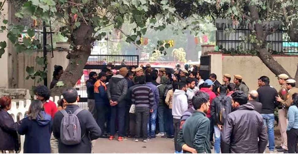 37 members of WhatsApp group 'Unity Against Left' linked to JNU violence identified