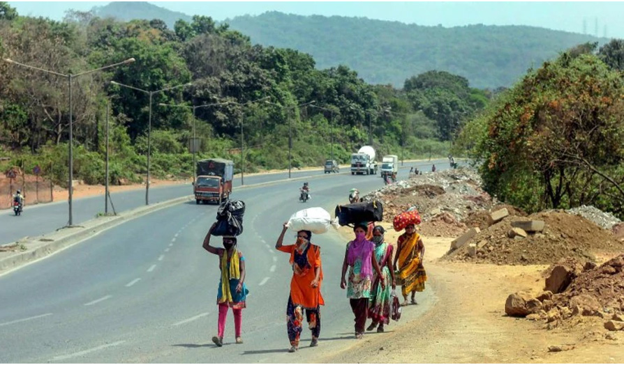 J&K govt sets up panel to address grievances of ''Jammu migrants''