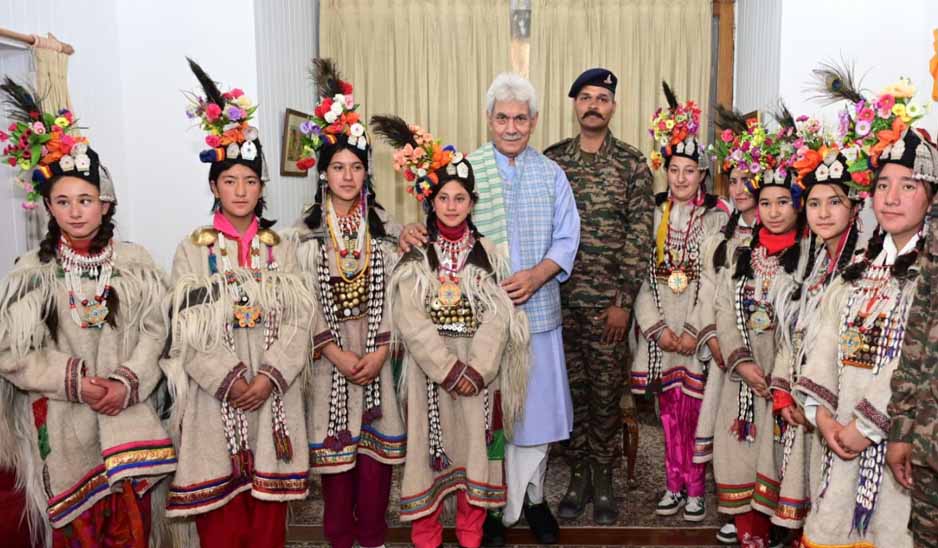 Major boost to Silk & Wool sectors in J&K,  Lt Governor inaugurates modernized Woollen Spinning Plant, Silk Filatures at Solina