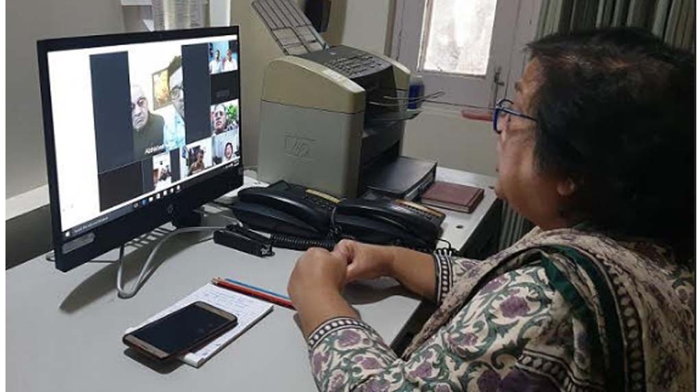 Chief Justice interacts with senior lawyers of High Court via video conferencing