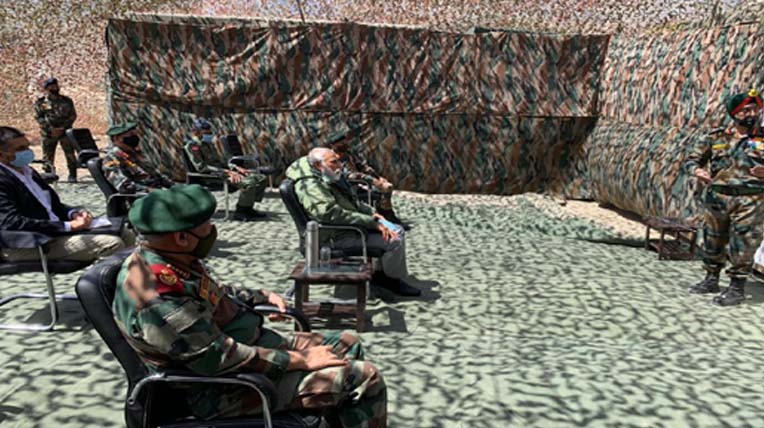 PM Modi in Leh to Review Security Situation, Interact With Soldiers Amid Border Standoff With China