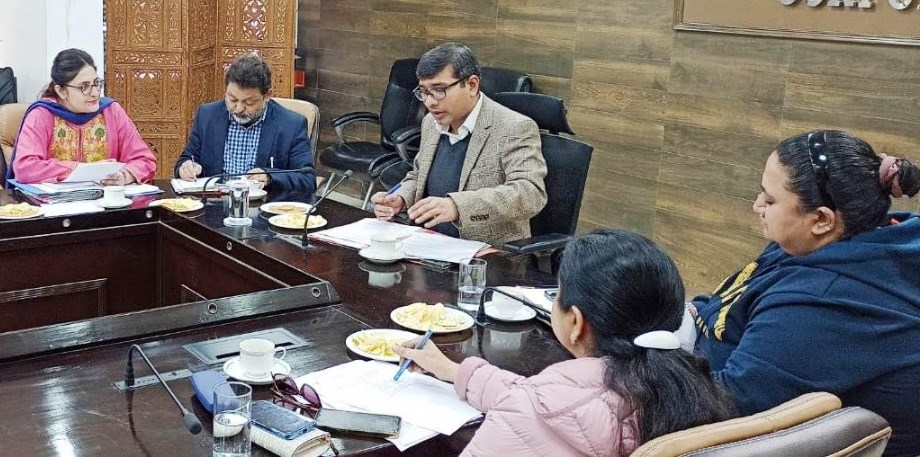 Monitoring Committee reviews implementation of ABC-ARV Program in Jammu City