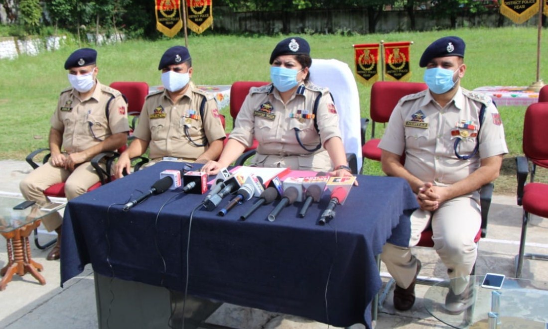 District Police Reasi alongwith Army (RR) Bust Let Module In Mahore