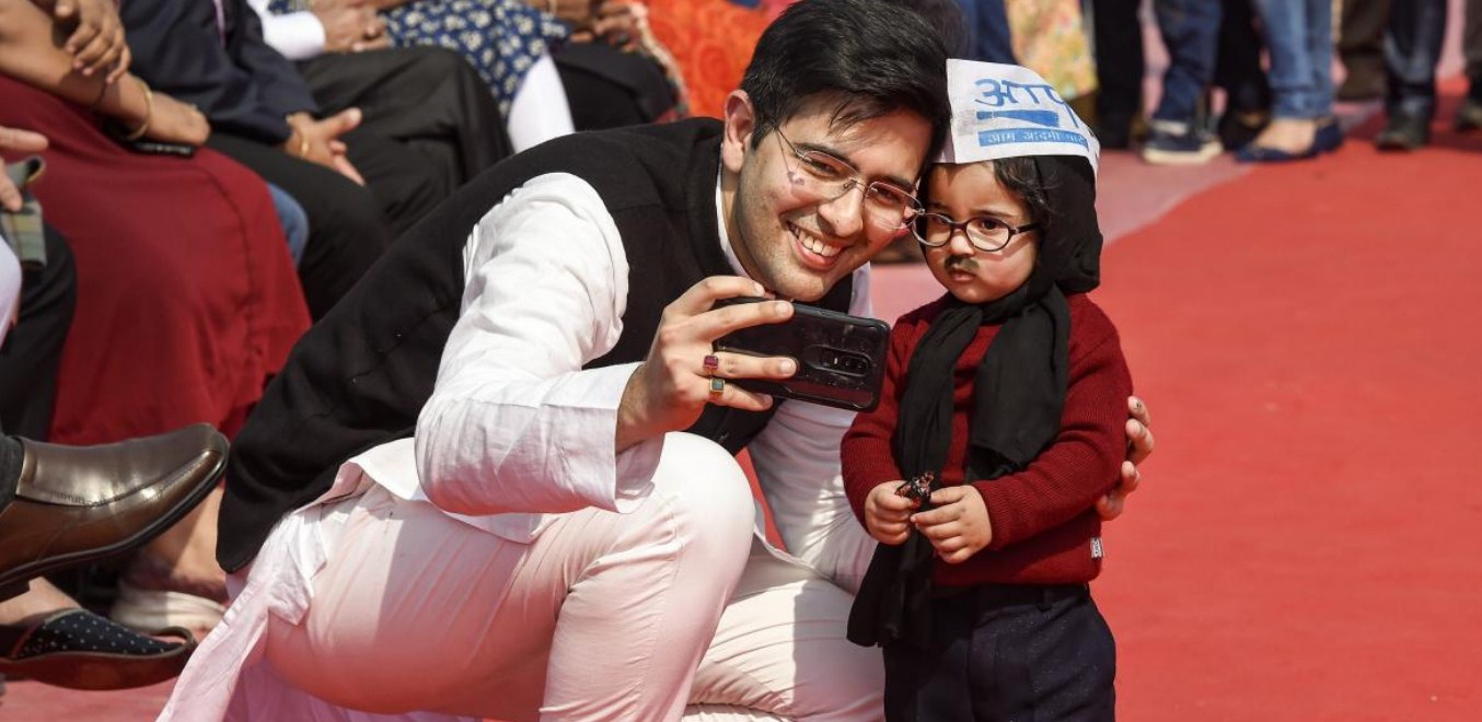 "Baby Mufflerman" A Special Invitee At Arvind Kejriwal Oath