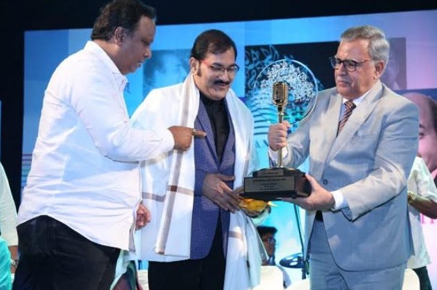 Time for Bollywood to revive its romance with Kashmir: Advisor Khan