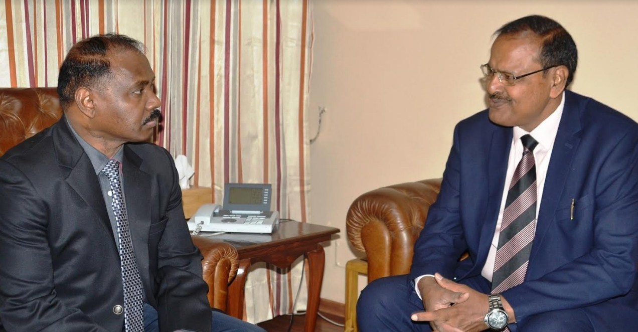 VC SMVDU meets Lt. Governor
