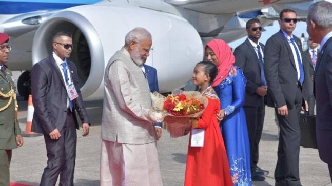 PM Modi inspects Guard of Honour in Maldives, to address Maldives Parliament